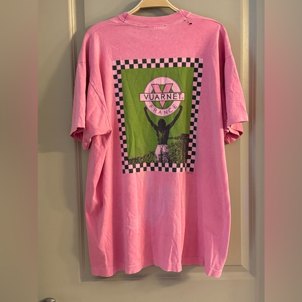 Vintage 1987 Varnet France Big Logo Surf Graphic Tee in Neon Pink in Large